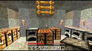 Minecraft how to place items on workbenches and furnaces [upl. by Thorvald]