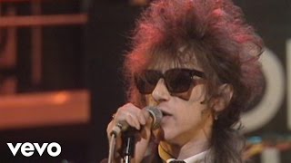 John Cooper Clarke  PostWar Glamour Girl Old Grey Whistle Test 1981 [upl. by Eejan]