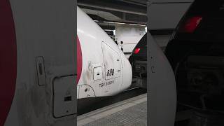 Tren Tgv 808 Ouigo acoplando en Barcelona Sants [upl. by Atiuqaj200]