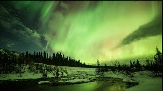 Des magnifiques aurores boréales observées en Islande [upl. by Yggep391]