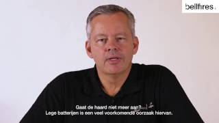 How to Batterijen van de ontvanger vervangen witte handzender [upl. by Patton]