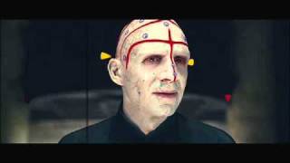 The Quest Ralph Fiennes se transforma em Lord Voldemort [upl. by Dobbins459]