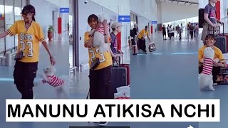 Wema Sepetu Na Mbwa Wake Wamezua GUMZO kubwa Airport Kila Mtu Amebaki Anashangaa [upl. by Hiltan]