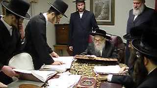 Satmar Bechinas Yoreh Deih 1 [upl. by Ludmilla]