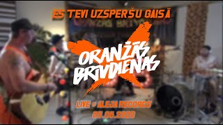 Oranzas Brivdienas  Es tevi uzsperšu gaisā live at Aleja Records [upl. by Llieno750]