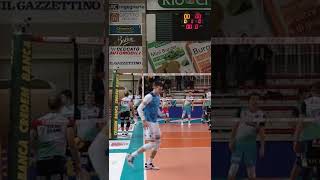 The warm up of Yuki amp Ran before the match Kioene Padova vs Milano Volley Season 20222023 [upl. by Letsirk22]