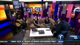 Laura Pausini  Entrevista  Limpio acústico 051113 [upl. by Nwahsad]