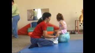 3yearold girl with knee hyperextension  JumpStart Kangaroo  Cascade Dafo [upl. by Yekim]