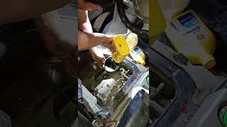 Paano mag change oil ng minivan DA64V [upl. by Fen308]