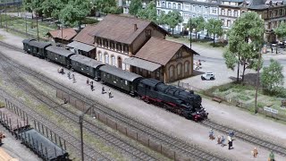 Die Bahn in der Scheune  Höllentalbahn im Schwarzwald [upl. by Yekcim]