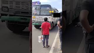 mana Kakinada lo bridge dagara accident aeindi 😣 college students today [upl. by Eidnam]