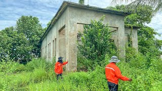 Neighbors couldn’t believe we cleaning up this Old house for FREE [upl. by Bordy]