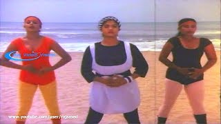 Tamil Song  Iniya Uravu Poothathu  Sikkendra Aadaiyil Sittukkal Aadattum [upl. by Crifasi772]