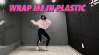 MOMOLAND X CHROMANCE 모모랜드 X 크로망스  Wrap Me In Plastic Cover Dance Mirrored  커버댄스 안무 거울모드 [upl. by Yelyak]