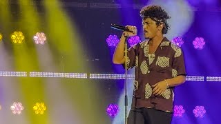 Bruno Mars  quotFinessequot 4K  Best of Bruno Mars Live at Tokyo Dome 20240121 [upl. by Eirotal]