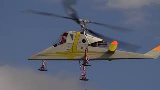 Amazing HighTech RC Helicopter FlettnerRotor both turn with over 1400rpm do not hit each other [upl. by Eycal]