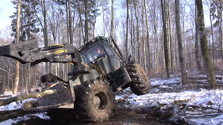 Forsttechnik extrem Teil 1  Moderne Forstmaschinen im Einsatz [upl. by Socem]