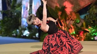 Aulii Cravalho  Moana World Premiere Hula [upl. by Bolanger]