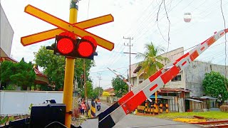 Railroad Crossing in Indonesia  Palang Kereta Api Perlintasan 2022 [upl. by Airliah]