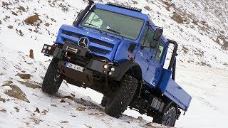 Mercedes UNIMOG U – Snow OFFROAD Driving [upl. by Notloc]