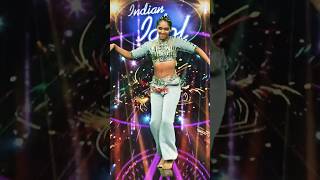 Saumya Kamble Danceshortsytshortsindianidol vartikaJha [upl. by Auqenaj830]