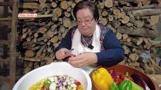 Ricetta giardiniera sottolio il piatto più colorato della cucina siciliana preparato da Iolanda [upl. by Arayk]