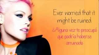 Pnk  Try Lyrics amp Traducción en Español [upl. by Amber675]