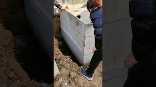 Installation of rural septic tank containers [upl. by Gnuhc74]