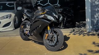 Oil change on Yamaha R6 [upl. by Serrell]