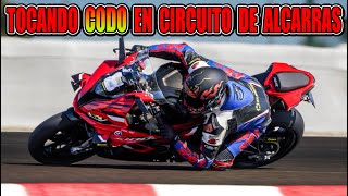 TOCANDO CODO EN ALCARRAS  TOCA PONER SLICKS Y DISFTURAR DE LA BMW S1000RR 2023  ONBOARD BY ZODZ [upl. by Adidnere]