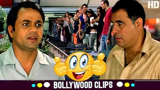 ये एयरपोर्ट हैनहीं रिक्शा स्टेंडवो दोनों रिक्शा स्टेंड से  Rajpal Yadav Waqt Airport Scene [upl. by Ahsikrats]