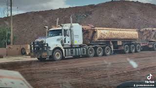 Shikha transport quad at the mine site getting washed shikhatransport [upl. by Ylreveb]