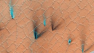 Honigwaben auf dem Mars Kamera nimmt beeindruckende Bilder vom Roten Planeten auf [upl. by Gorey]