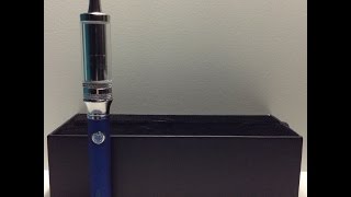 Z4 Vaporizer Pen Review vape pen review cloutank m4 atomizer cloupor m3 better than gpro [upl. by Nonnad]