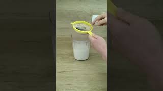 short  Comment faire son lait davoine  Le lait végétal le moins cher [upl. by Acceber681]