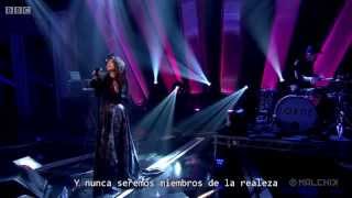 Lorde  Royals Live Sub Español [upl. by Anasus]