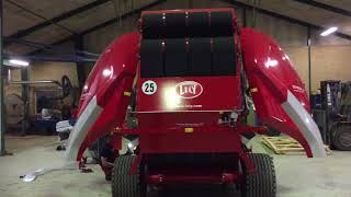 Product Video 2001  Lely Welger RP 520 variable chamber round balers [upl. by Nehpets]