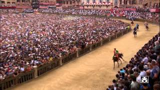 Palio di Siena 16 Agosto 2015 terza prova [upl. by Amisoc]