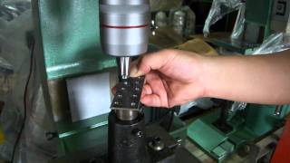 How to operate of ATOLI Hydraulic Riveting machine TC152 [upl. by Ranchod]