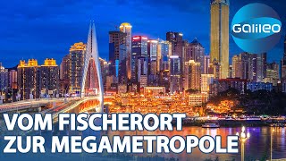 Von 30000 zu 32 Millionen Einwohnern Leben in der Megametropole Chongqing [upl. by Efar]