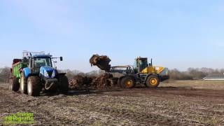 Loonbedrijf B Scheper BV aan het strooien [upl. by Adnamar]