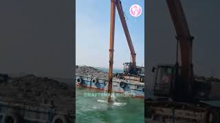 Longreach excavator clears mud from the sea [upl. by Anaerda]