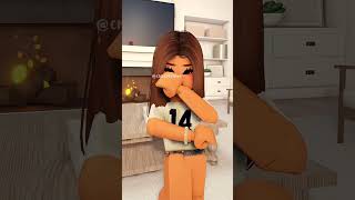 🍏🍏🍏 recommended roblox berryave bloxburg realistic rp apple dance emote [upl. by Rasmussen]