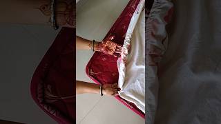 Bedsheet mein elastic lagane ka tarikaperfect fitted bedsheet viralshorts viralvideo homedecor [upl. by Ennayehc]