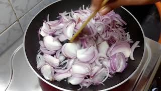 ONION GRAVY IN TAMIL  EASY SIDE DISH  ONION RECIPES  Recipe In Tamil  Manjimas Kitchen [upl. by Penelope]