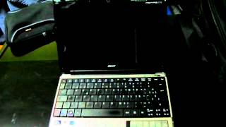 BOOT ACER ASPIRE ONE AO751H [upl. by Maxma]