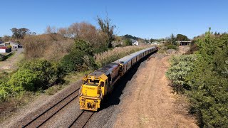 DFB 7077 7335 with kiwi Rail Maori King Funeral charter P02 passing Taupiri old yard site NIMT [upl. by Yentruoc]