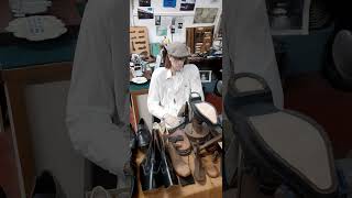 👞 👢 A quotWAXWORKquot COBBLER AT WORK IN WALTHAM MUSEUM OF RURAL LIFE [upl. by Lyontine]