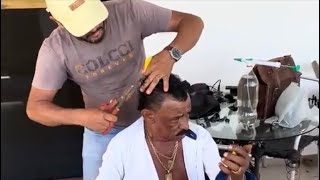 CHARLLES LEVA BARBEIRO PARA CORTAR O CABELO DE TIRINGA ðŸ˜‚  COMÃ‰DIA SELVAGEM [upl. by Norat]