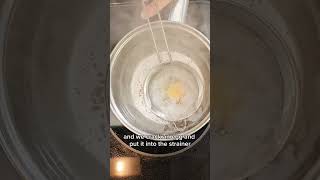 Easy Poached Egg Hack🥚 Its so simple👏 shortsfood shorts cookinghacks [upl. by Jankell]